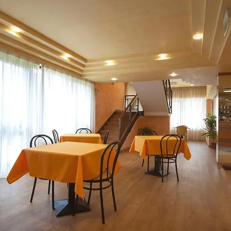 Hotel Pennile 3*