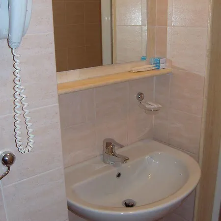 Hotel Pennile 3*